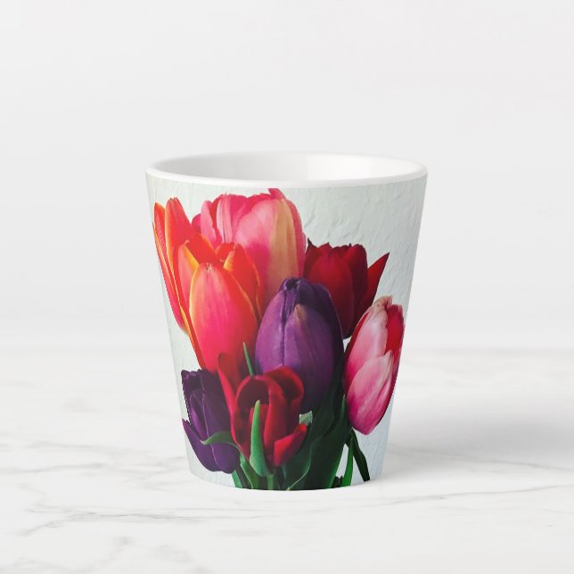 Caneca De Café Latte Buquê de Tulipas da Primavera (Frente)