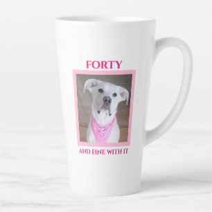 Caneca De Café Latte Cachorro Bonito Confiante Com Olhos Molhados Quare
