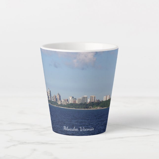 Caneca De Café Latte caneca de latte da silhueta de Milwaukee (Frente)