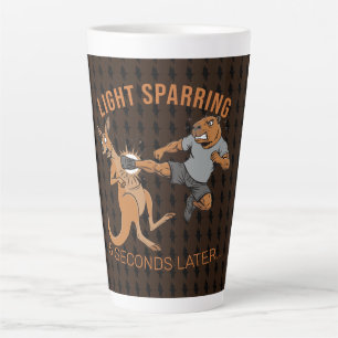 Caneca De Café Latte Capivara Engraçada vs Canguru Sparring Leve de MMA