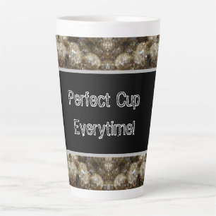 Caneca De Café Latte Chalkboard Na Caneca Da Latte Média
