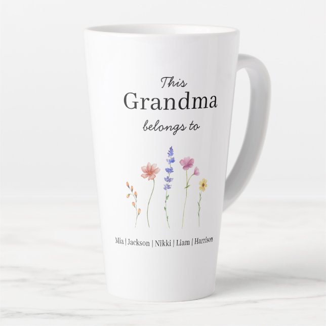 Caneca De Café Latte Cinco Netos Personalizados  (Ângulo direito)