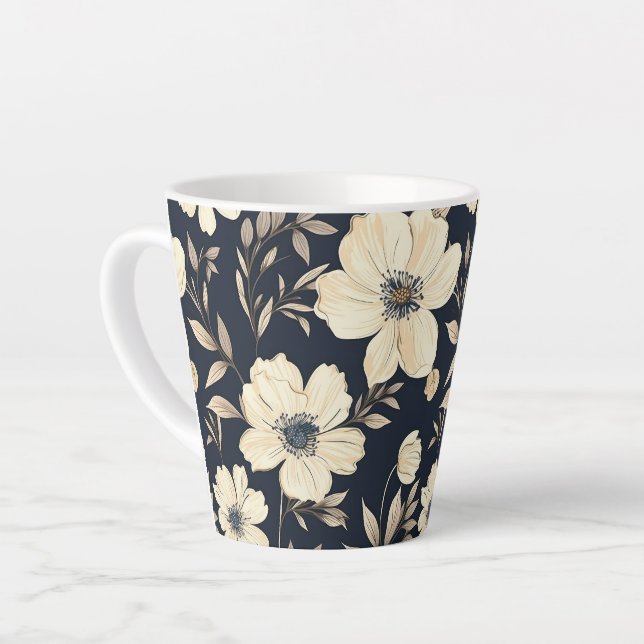 Caneca De Café Latte Classic Cream Flowers On Dark Navy Blue Background (Ângulo esquerdo)