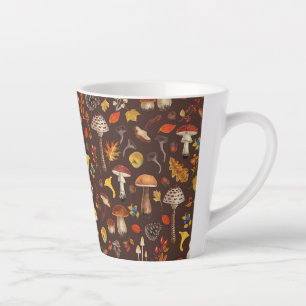 Caneca De Café Latte Cogumelos selvagens sobre marrom