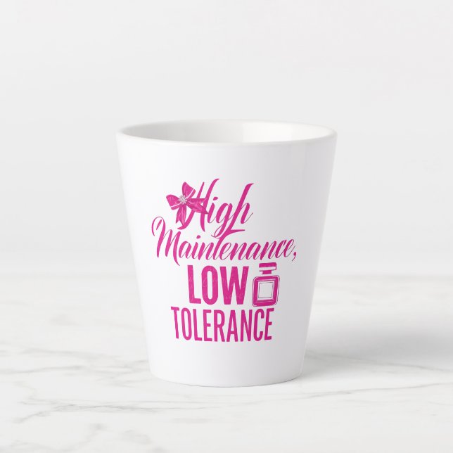 Caneca De Café Latte Confident High Standards Saying (Frente)
