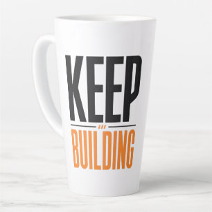 CANECA DE CAFÉ LATTE CONTINUE CONSTRUINDO