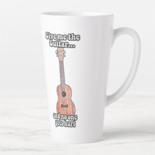 Caneca De Café Latte Dá-me a guitarra e ninguém se machuca.