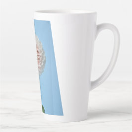 Caneca De Café Latte Dahlia pompom sur fond bleu