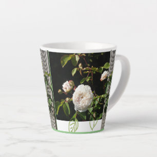 Caneca De Café Latte Design Latte Mug, de Rosas Brancas
