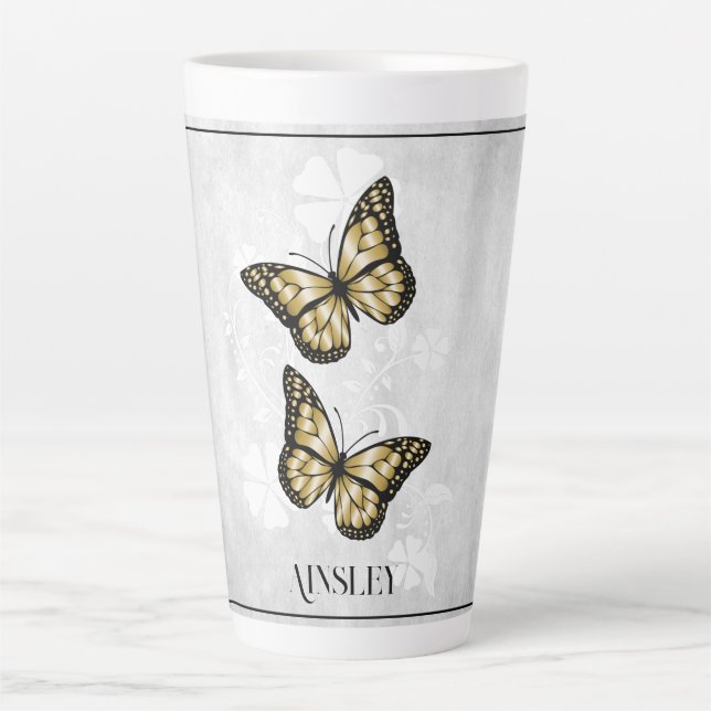 Caneca De Café Latte Dourada borboleta Floral Personalizada Latino (Frente)