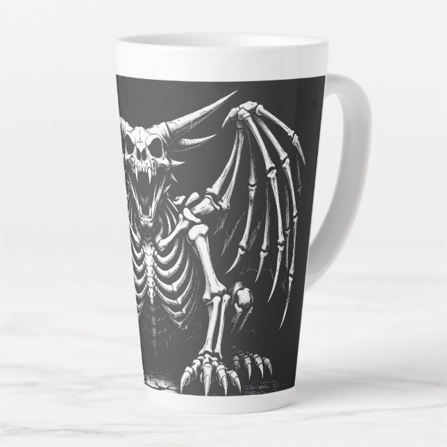 Caneca De Café Latte Dragão Esqueleto por BurnsInHell (Ângulo direito)