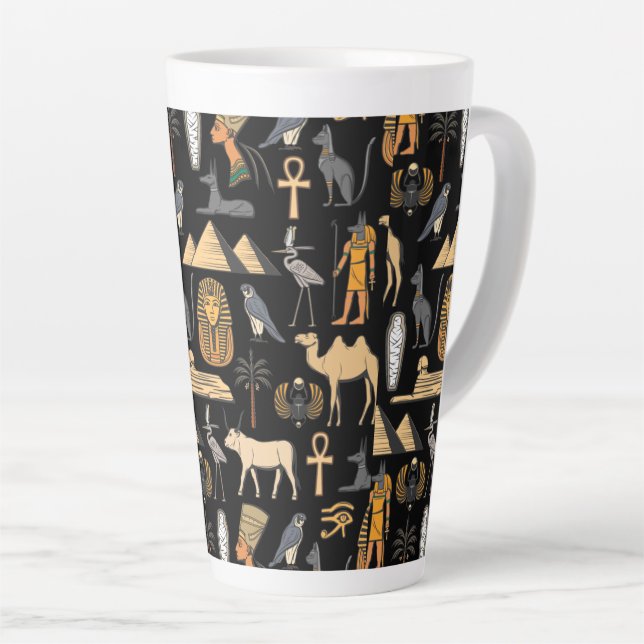 Caneca De Café Latte  Egyptian Hieroglyphic Symbol Pattern Background   (Ângulo direito)