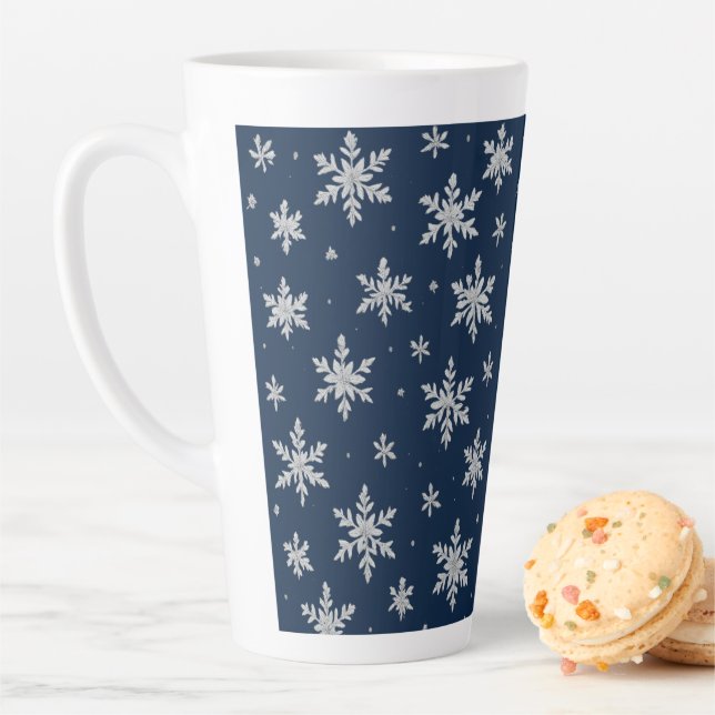 Caneca De Café Latte Elegant Silver Snowflake | Winter Holiday  (In Situ)