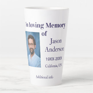 CANECA DE CAFÉ LATTE EM MEMÓRIA AFETUOSA NOME ANO LOCAL FOTO RECORDACAO