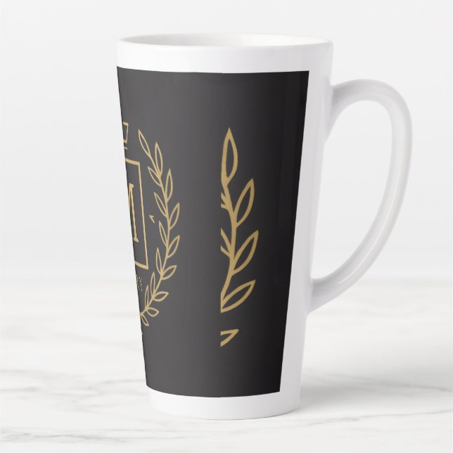 Caneca De Café Latte "Emblema Real NMKY – Design de Brasão com Monogram (Direita)