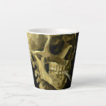 Caneca De Café Latte Esqueleto de Fumagem de Van Gogh<br><div class="desc">Latte Mug,  com a pintura a óleo de Vincent van Gogh,  crânio de um esqueleto com cigarro queimado (1885-86). Um presente excelente para fãs do Poste-impressionismo e da arte holandesa!</div>