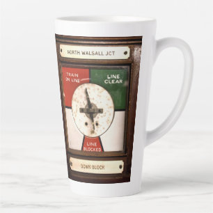 CANECA DE CAFÉ LATTE ESTAÇÕES DE COMBOIO