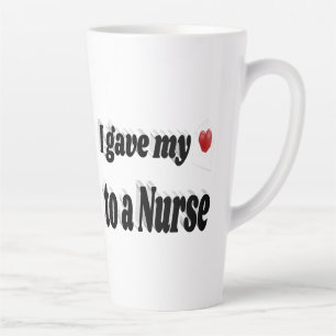 Caneca De Café Latte Eu Dei Meu Coração a uma Enfermeira texto preto