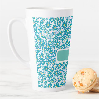 Caneca De Café Latte Flor Inicial de Margarida Personalizada Moderna