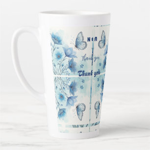 Caneca De Café Latte Floral Azul Elegante e Borboleta Personalizada