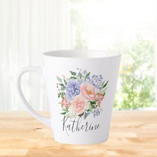 Caneca De Café Latte Floral Primaveril Rosa Azul Aquarela Monogramada