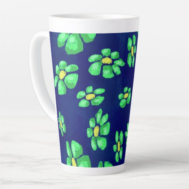 Caneca De Café Latte Flores Brancas Verdes Aspiram em Fundo Azul (Ângulo esquerdo)
