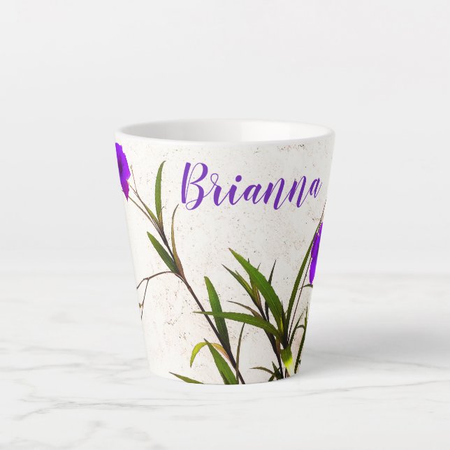 Caneca De Café Latte Flores roxas na brisa (Frente)