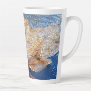 Caneca De Café Latte Folha de Bordo Amarela Congelada Outono Natureza