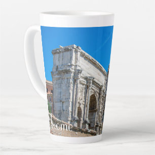 Caneca De Café Latte Fórum Romano arruina em Roma, Itália