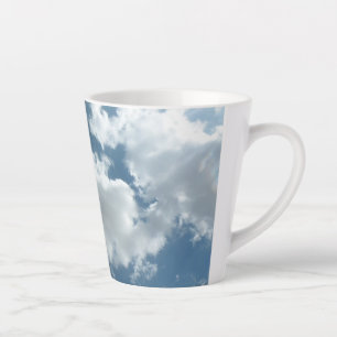 Caneca De Café Latte Fotografia Abstrata de Céu Nublado