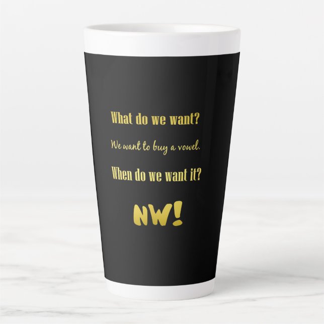 Caneca De Café Latte Funny Buy a Vowel — Now! (Frente)