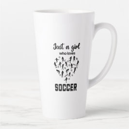 Caneca De Café Latte Garotas da Silhout jogando futebol