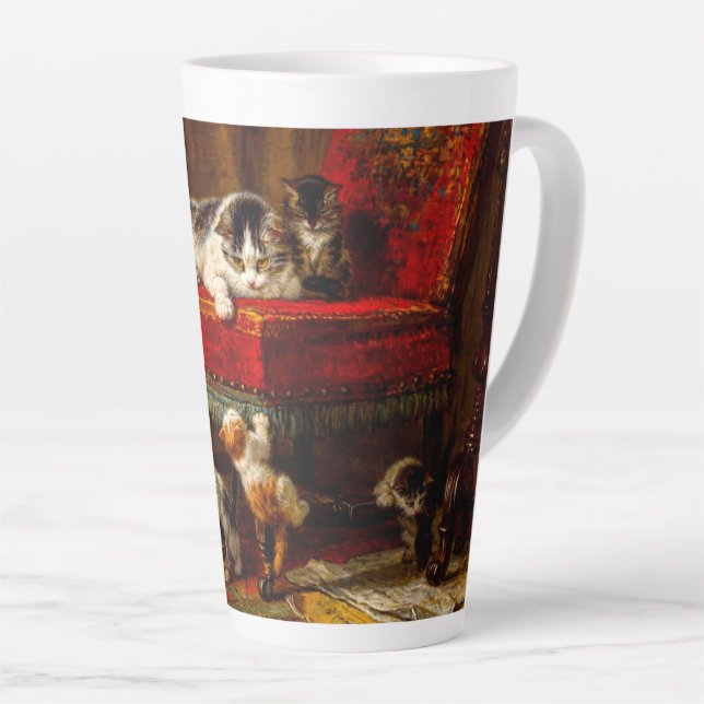 Caneca De Café Latte Gato e Gatinhos Brincando com Cadeira (Ângulo direito)