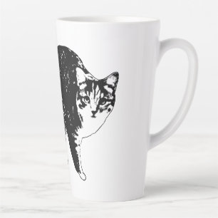 Caneca De Café Latte Gato Listrado Sob Luzes de Feriado