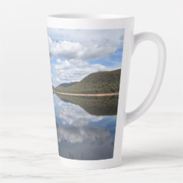 Caneca De Café Latte Grampians Refletidos