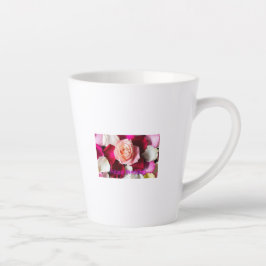 Caneca De Café Latte Happy Wedding – Romantic Rose Petals Celebration
