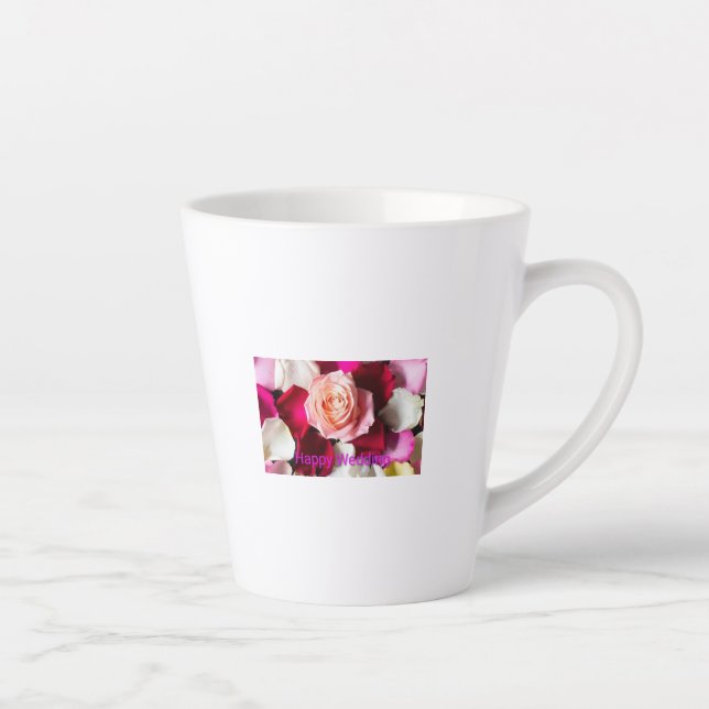 Caneca De Café Latte Happy Wedding – Romantic Rose Petals Celebration (Direita)