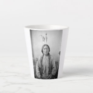 Caneca De Café Latte Ícone Indígena Americano: Líder Lakota Touro Senta