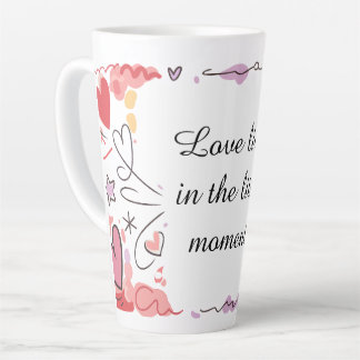 Caneca De Café Latte Ilustração de Doodle de Amor Divertido