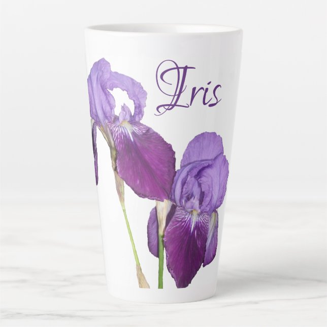 Caneca De Café Latte Iris personalizável, nome de garota, flores roxas  (Frente)