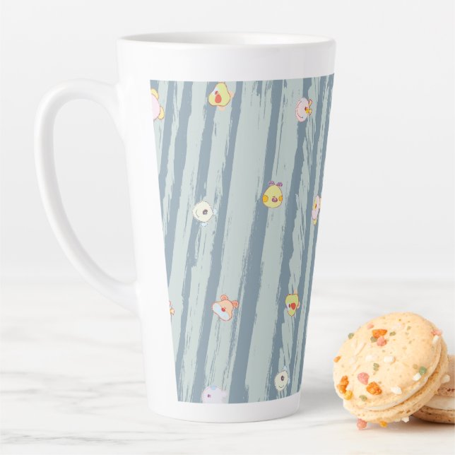 Caneca De Café Latte Latte Mug – Whimsy Faces (In Situ)