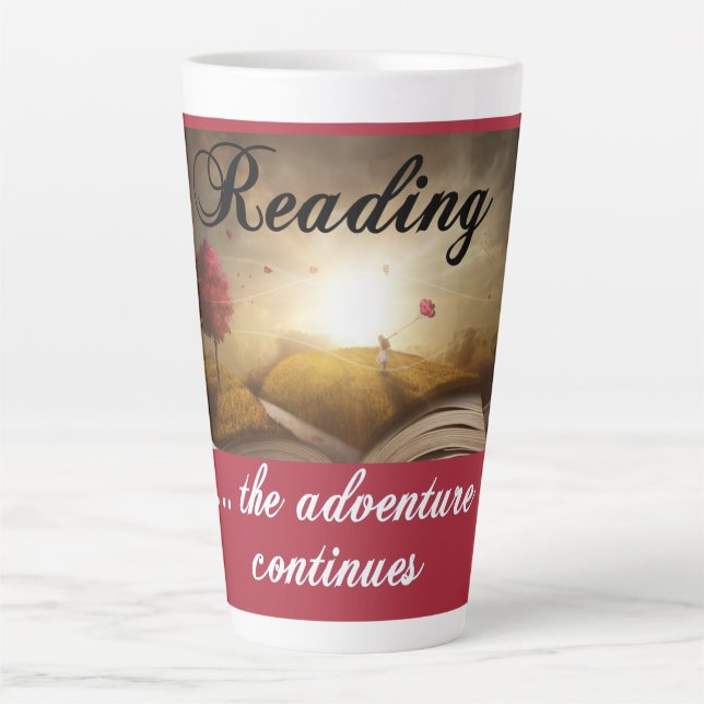 Caneca De Café Latte Lendo, a aventura continua (Frente)