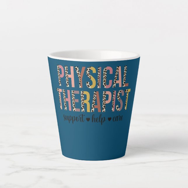 Caneca De Café Latte Leopard Physical Therapist PT PTA Therapy (Frente)
