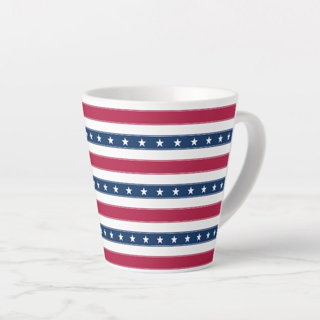 Caneca De Café Latte Listras Horizontais com Estrelas Patrióticas (Ângulo direito)