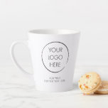 Caneca De Café Latte Logotipo básico personalizado, comercial ou Market<br><div class="desc">Adicione seu logotipo e texto para criar uma caneca personalizada legal para sua empresa ou evento. Estas canecas são excelente de marketing e promoções.</div>