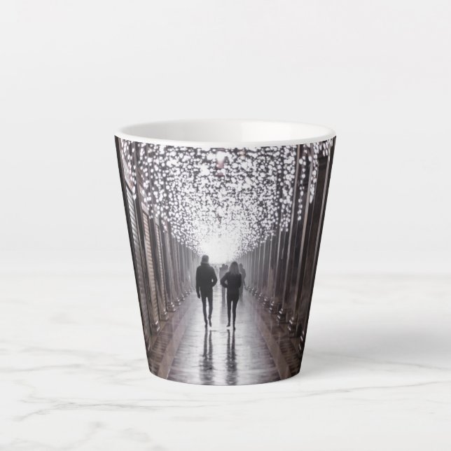 Caneca De Café Latte Luz, sombras e simetria - sepia (Frente)