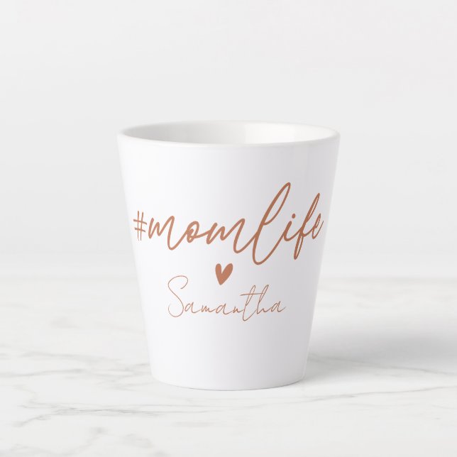 Caneca De Café Latte Mãe Vida - Design de Charme Russo (Frente)