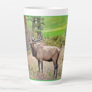 Caneca De Café Latte Male Elk no Parque Estes, Colorado, em setembro