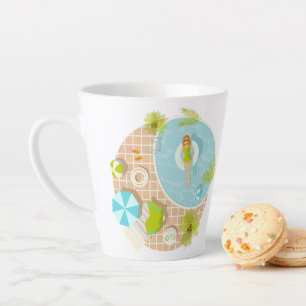 Caneca De Café Latte Menina da festa de natação na praia de verão de bi