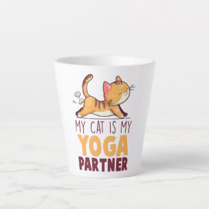 Caneca De Café Latte Meu Gato É Meu Parceiro Yoga - Gato Esticante